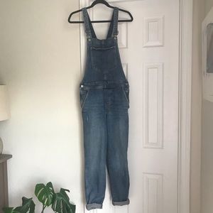 Old Navy Denim Overalls - size 6